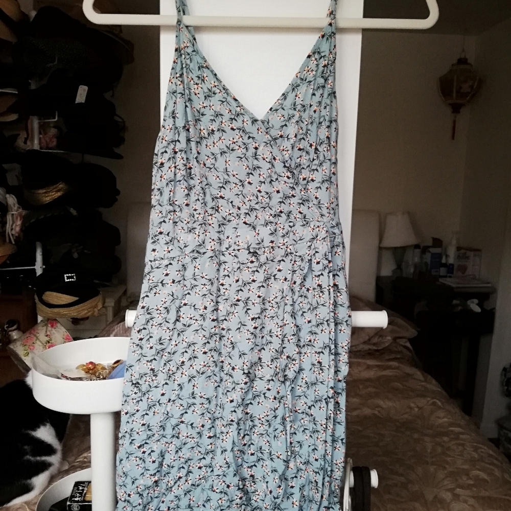 Xhilaration Blue and White Floral Print Wrap Dress
